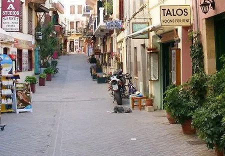 Konukevi Talos Hanya